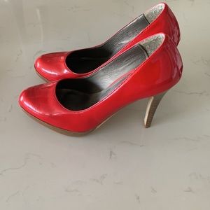 Jazzberry Red Heels Size 7.5